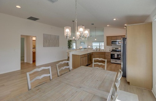 Okahumpka Casa | Community Pool and Tennis Court Gem in The Villages