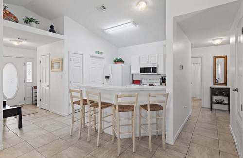 Seaspray Casa | ⭐ Community Pool- Private Beach Access - Bike - 4BR- Fins to the Right ⭐