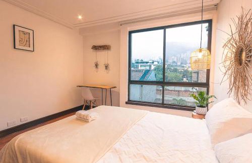 Astorga Apartamento | Comoda habitacion baño compartido en el Poblado-A4