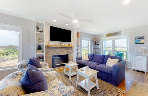 Topsail Beach Casa | Compass Rose