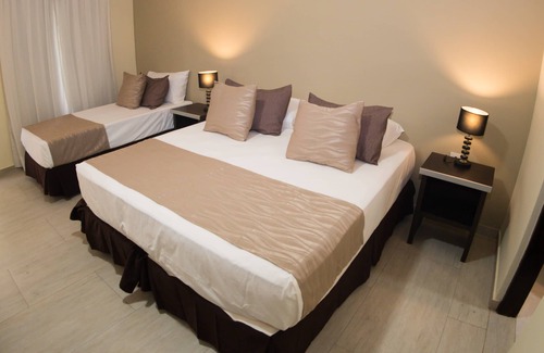 Zona Granja Hotel | Complejo Turistico Americano