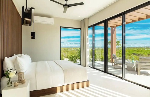 Playa Paraiso Villa | Complete all-inclusive villa with yacht