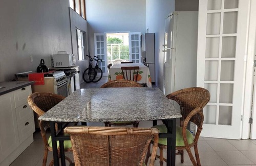Daniela Casa | Complete house in Praia da Daniela less than 5 minutes walk from the sea