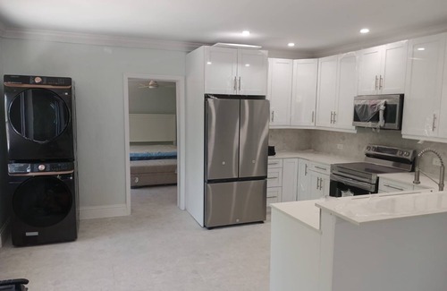 Gregory Town Casa | Complete home renovation Modern&Peaceful 4bedroom house in marvelous N.Eleuthera