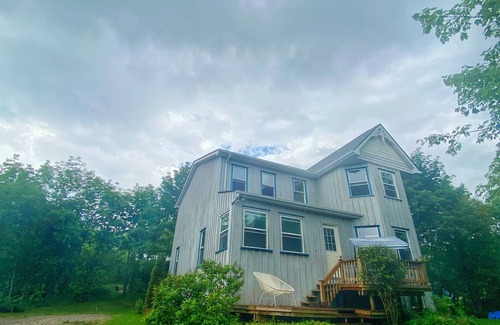 Madoc Casa | Complete privacy, large house - hot tub, sauna, 14 acres property, pet friendly