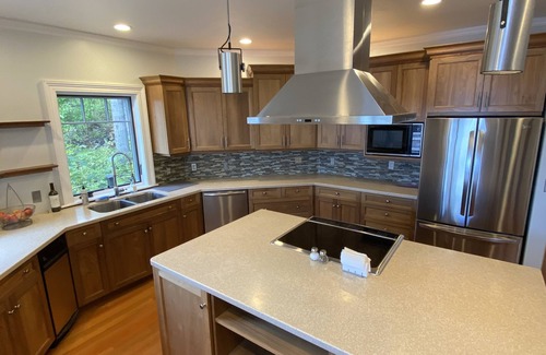 Bigfork Casa | Complete Privacy on Flathead Lake