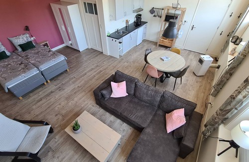 Berltsum Apartamento | Complete studio - Lodging the 12th city