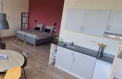 Berltsum Apartamento | Complete studio - Lodging the 12th city