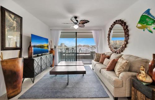 Centro Casa | Completely Remodeled 2BD-2BA Plaza Bonita