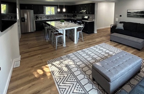 Oconto Casa | Completely remodeled 4 bed 2 bath home on the river!