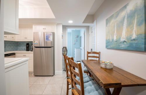 Kure Beach Casa | Completely Remodeled - Beach Access 3 Doors Down - Near Kure Beach Pier