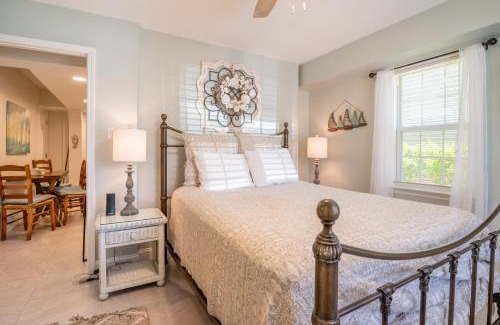 Kure Beach Casa | Completely Remodeled - Beach Access 3 Doors Down - Near Kure Beach Pier