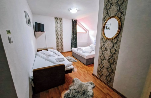 Toplita Hotel | Complex Caprioara Toplita