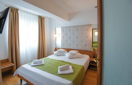 Constanta Complejo | Complex Modern Mamaia All Inclusive