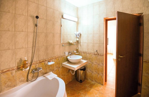 Constanta Complejo | Complex Modern Mamaia All Inclusive