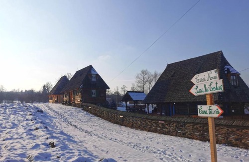 Breb Casa | Complex tradițional Casa din Vale