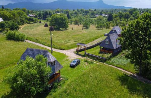Breb Casa | Complex Tradițional Casa din Vale Breb