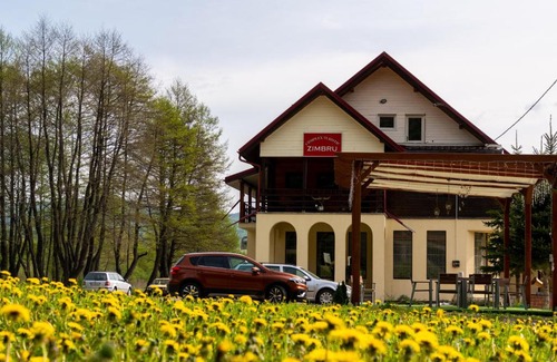Vanatori-Neamt Hotel | Complex Zimbru