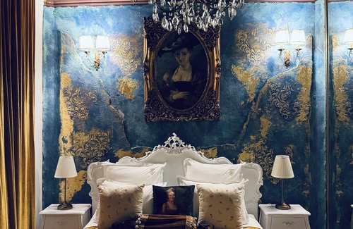 Bucharest City-Centre Hotel | Conacul Coroanei Luxury Boutique Hotel
