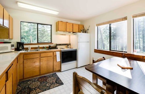 Okanogan Cabina | Conconully House w / Deck en 42 acres - Cerca de senderismo!