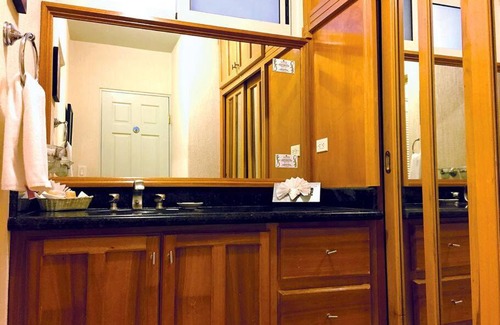 La Paz Apartamento | Condó a la orilla del Mar !