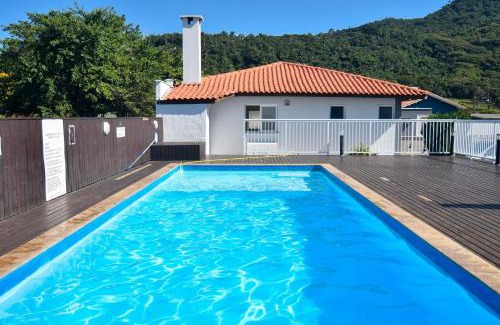 Vila Nova Apartamento | Cond. c/Piscina Vista Mar na Praia da Vila P2420