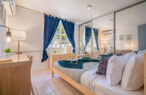 San Mateo Apartamento | Condado Home - Private Back yard by PH