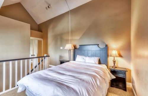 Craigleith Hotel | Condo 212 at North Creek Resort by Vacasa