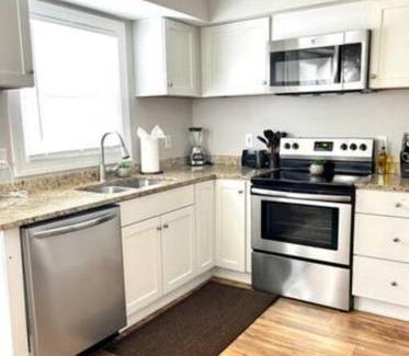Charlotte Apartamento | Condo 5 min Uptown I Fast Wi-Fi & Private Patio