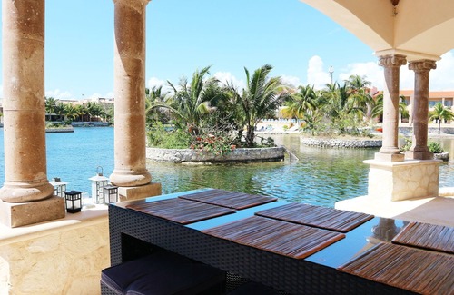 Puerto Aventuras Apartamento | Condo Bellmare