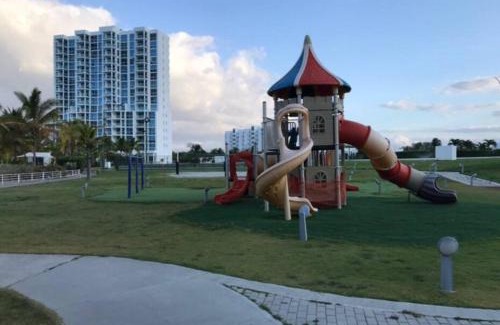 Playa Blanca Apartamento | Condo by beautiful Lagoon