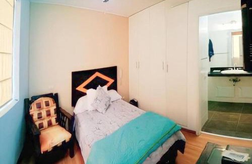 Santiago de Surco Apartamento | Condo -Duplex frente a parque !