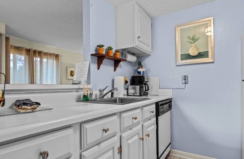Pinehurst Casa | Condo in Pinehurst on first fairway of Pinehurst 5 golf course. Right across the street of Fair Barn