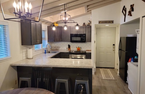 Island Park Condominio | Condo in the woods Yellowstone, Golf, swimming, boating, snowmobiling