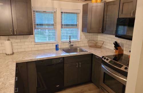 Island Park Condominio | Condo in the woods Yellowstone, Golf, swimming, boating, snowmobiling