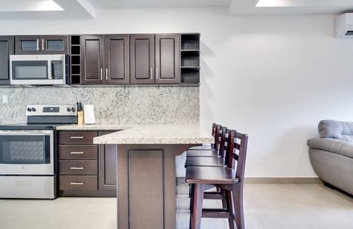 Villarreal Casa | Condo Jacarandas #15, Pool & Gated Security