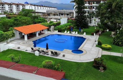 Marina Vallarta Hotel | CONDO MSOL BY TRVL2HM