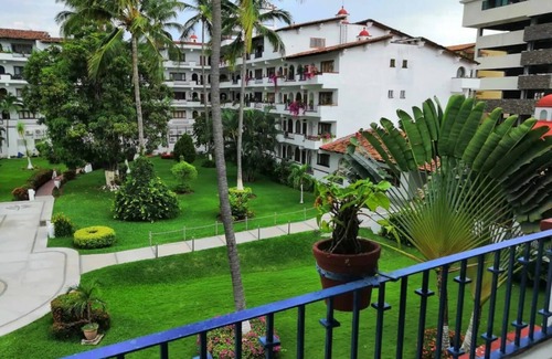 Marina Vallarta Hotel | CONDO MSOL BY TRVL2HM