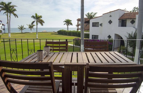San Carlos Condominio | Condo Pilar 244 ubicado en la playa de San Carlos.