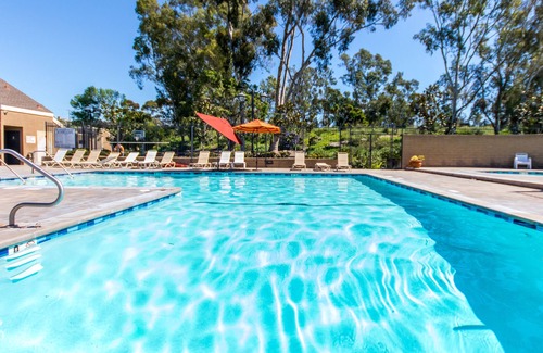 Westside Costa Mesa Condominio | ESPECIAL DÍA LABORAL, EL PROPIETARIO PAGA HONORARIOS DE LIMPIEZA DE IMPUESTOS
