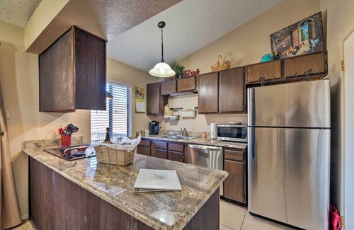 Ruidoso Condominio | ¡NUEVO! Sierra Blanca Mtn Range Haven en campo de golf