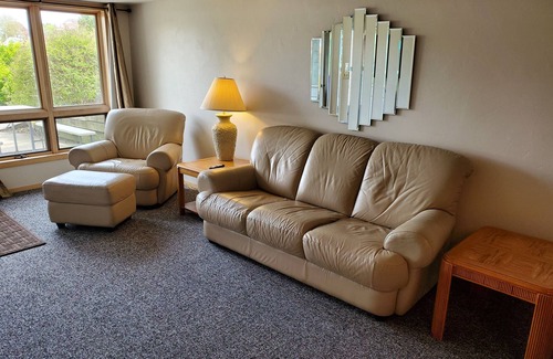 Algoma Condominio | Condo on the Ahnapee River