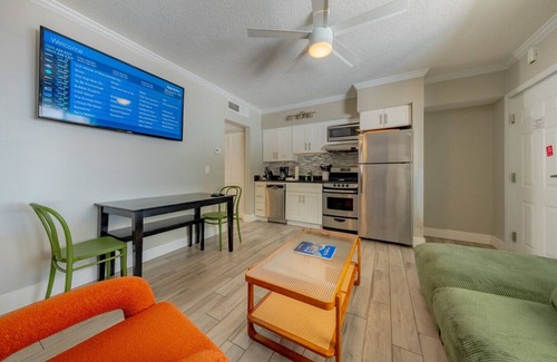 Belleair Beach Condominio | Condo On The Beach - Heated Pool - Self Check-in
