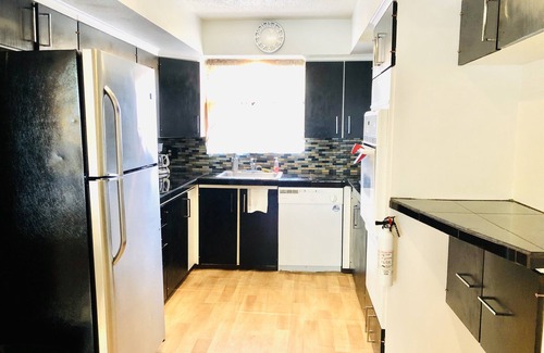 Beverly Green Condominio | Condo,Sale,Strip,3BR,Pool,LasVegas,LVCCwalk,bestSpot,july4th,independenceday