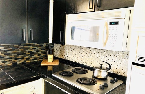 Beverly Green Condominio | Condo,Sale,Strip,3BR,Pool,LasVegas,LVCCwalk,bestSpot,july4th,independenceday