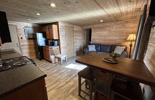 Grand Rivers Condominio | Condo Unit ~ Kentucky ~ Barkley Lake ~ near Patti’s Settlement