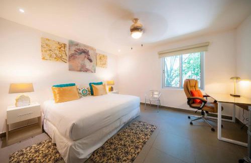 Área de Playacar Fase II Casa | Condo Valentine 5 STAR, 4 Pools, Gym, Concierge Services, 24-HR Security