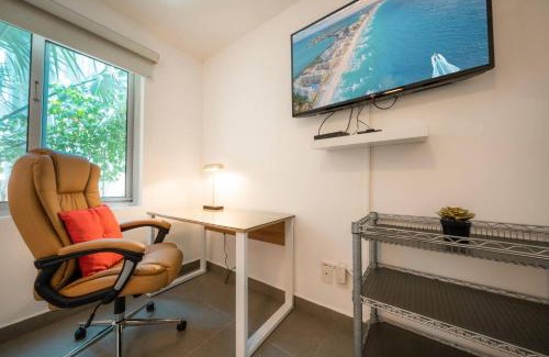 Área de Playacar Fase II Casa | Condo Valentine 5 STAR, 4 Pools, Gym, Concierge Services, 24-HR Security