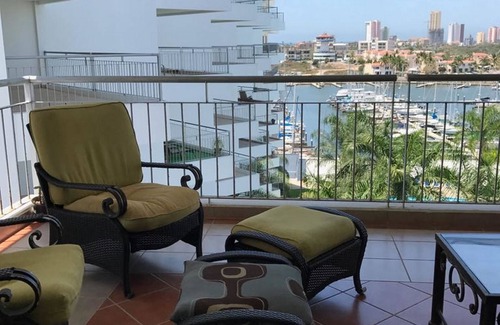 Marina Mazatlán Condominio | Condo Veleros 64