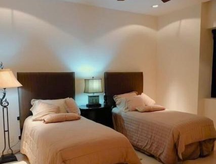 La Paz Apartamento | Condo VistaMar in Puerta Cortes, Luxury 2BR 2Bath Condo Private beach & pool!